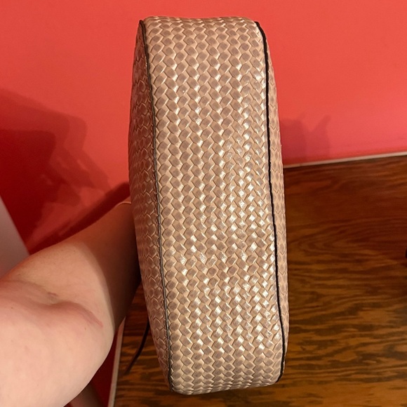 NWT DOONEY & BOURKE HANDLE TOTE PUTTY CROSSBODY HANDBAG - Picture 11 of 16